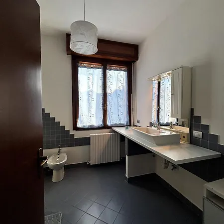 Binario3 20 Meters From The Northern Railways Apartment *