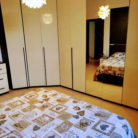 Binario3 20 Meters From The Northern Railways Apartment