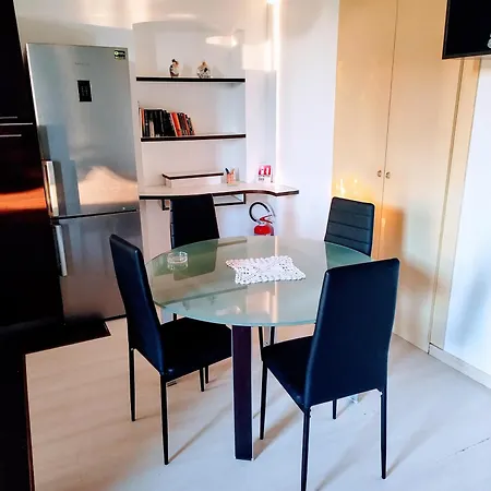 Binario3 20 Meters From The Northern Railways Apartment *